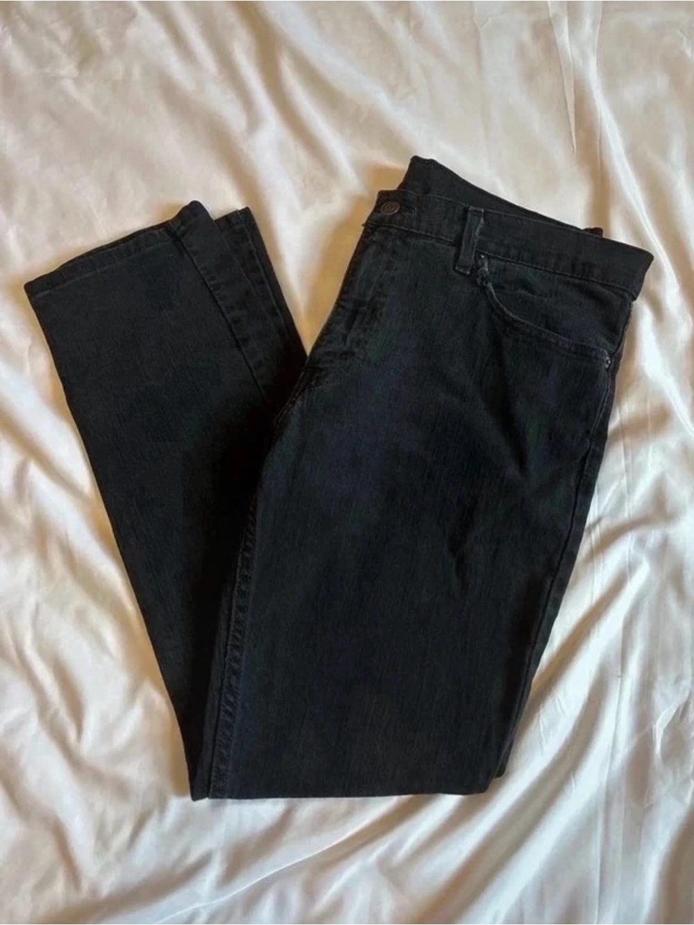 Black Levi’s Jeans